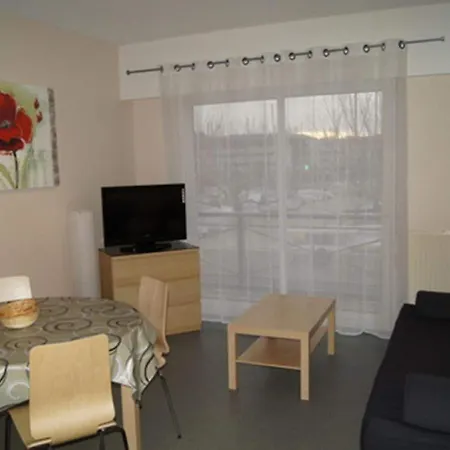 Appealing In With Balcony Rochefort (Charente-Maritime)